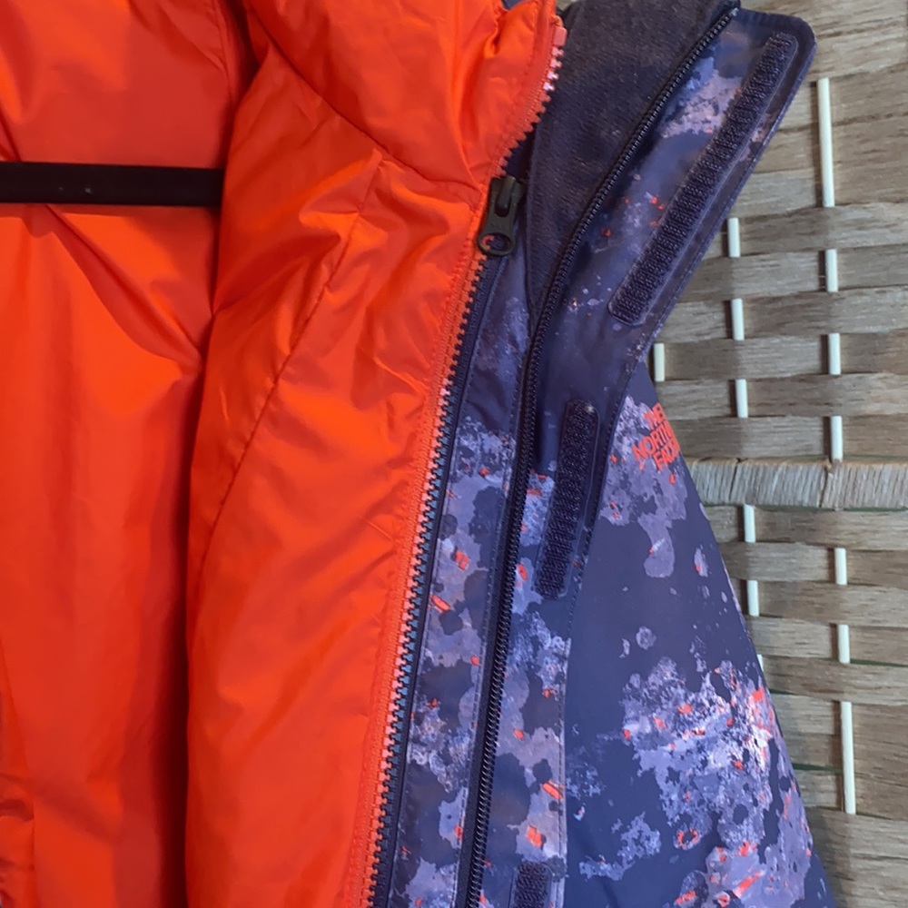 The North Face Women’s Jacket M - Picture 12 of 16